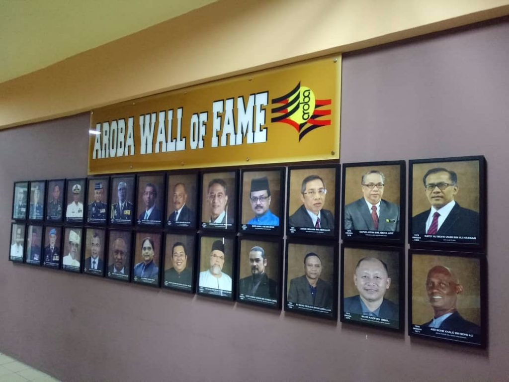 wall (1)