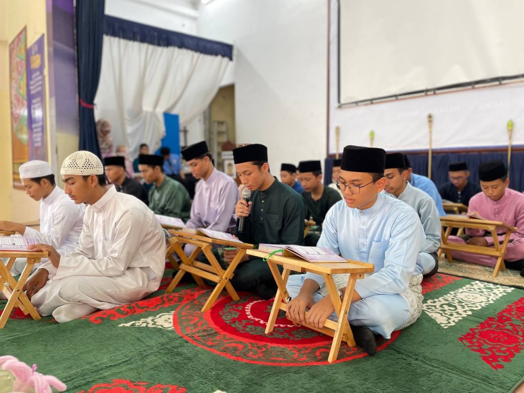 khatam al aquran 5424 (37)